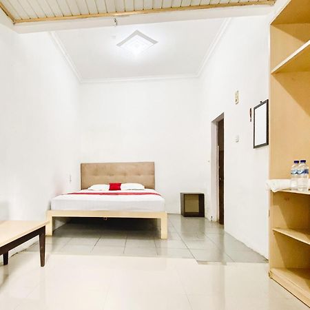 Reddoorz Syariah At Sipayung Homestay Stabat Eksteriør billede